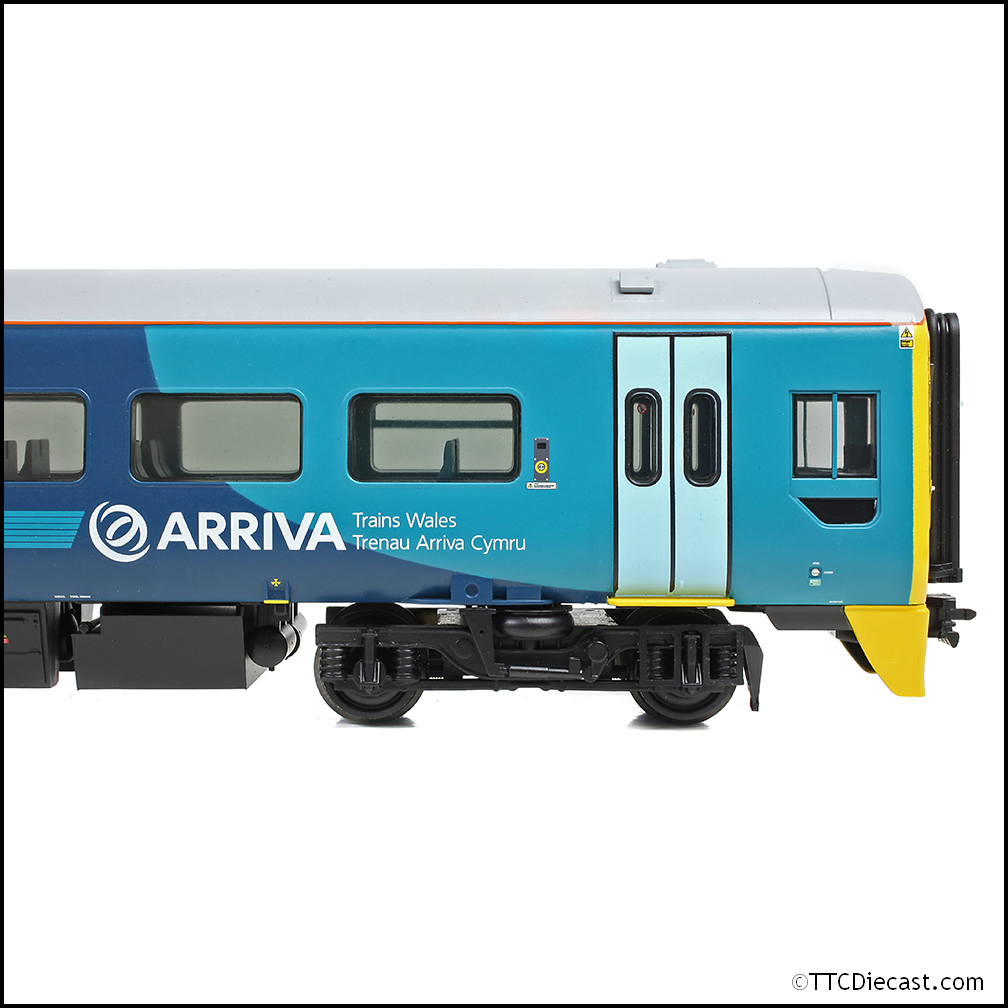 Bachmann 31-511A Class 158 2-Car DMU Arriva Trains Wales (Revised) OO Gauge