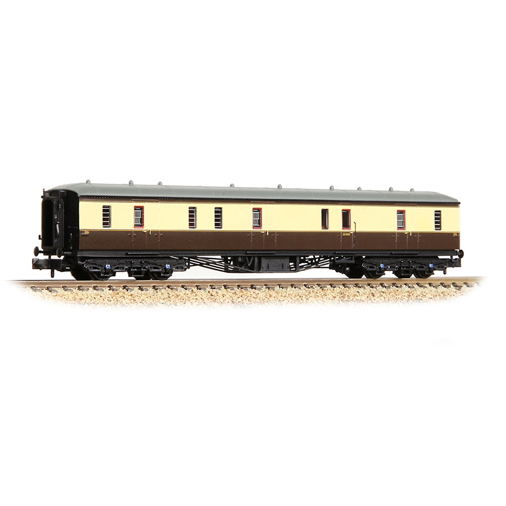 Farish 374-590 GWR Hawksworth Full Brake GWR Chocolate & Cream - N Gauge