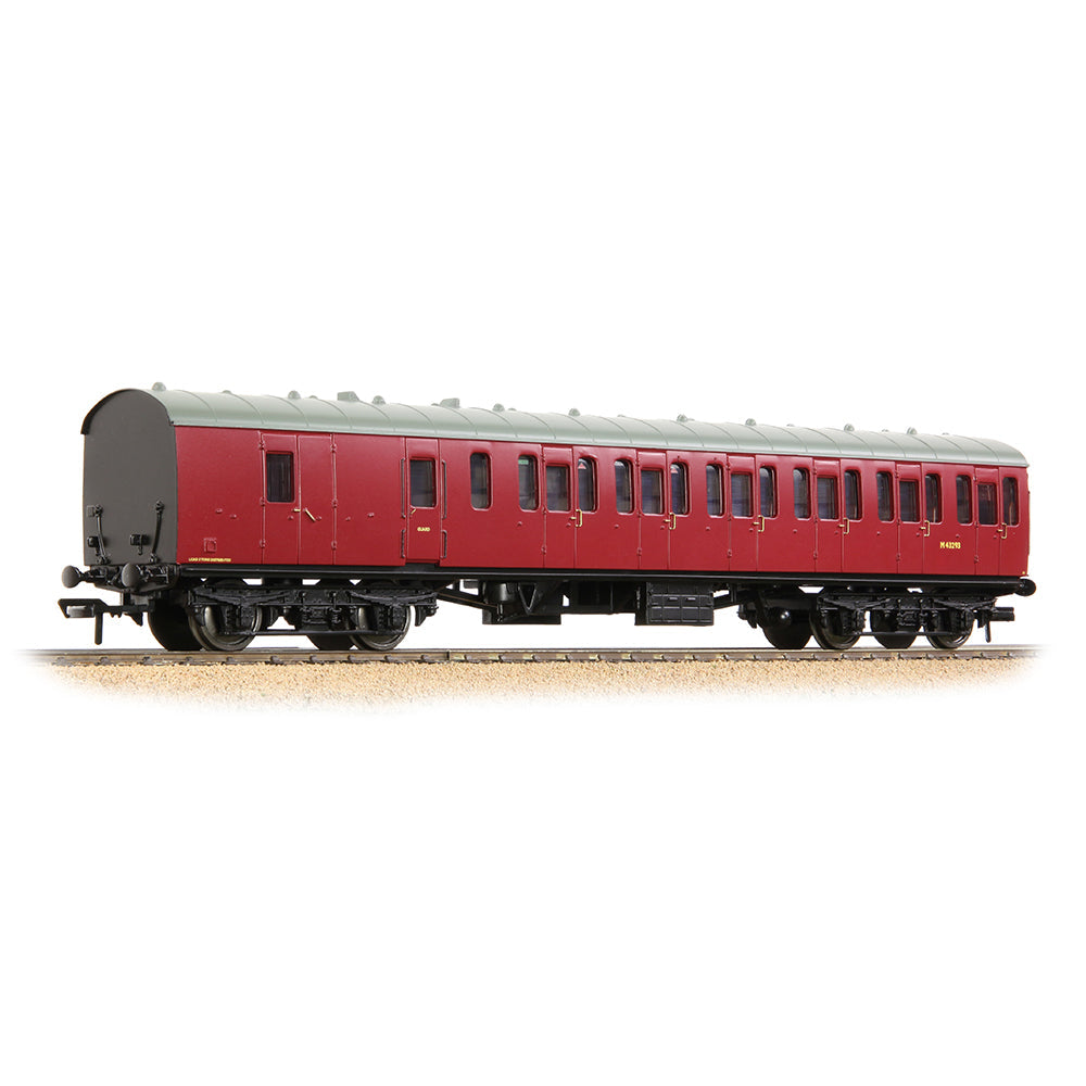 Bachmann 34-631A BR Mk1 57ft 'Suburban' BS Brake Second BR Crimson, OO Gauge