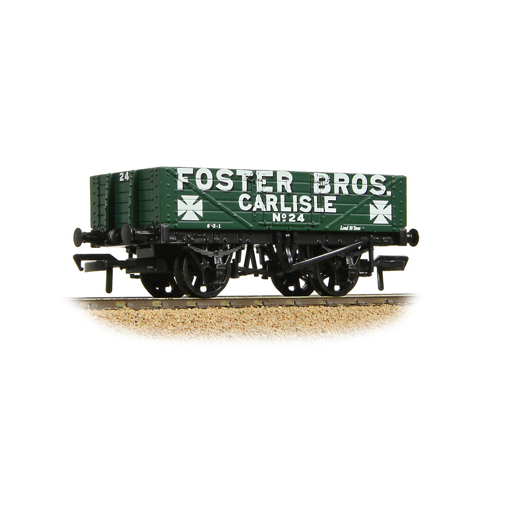 Bachmann 37-063A 5 Plank Wagon Wooden Floor 'Foster Bros.' Green OO Gauge