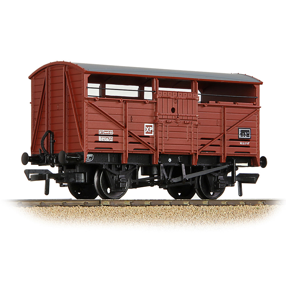 Bachmann 37-712D 8T Cattle Wagon BR Bauxite (Late), OO Gauge *LAST FEW*