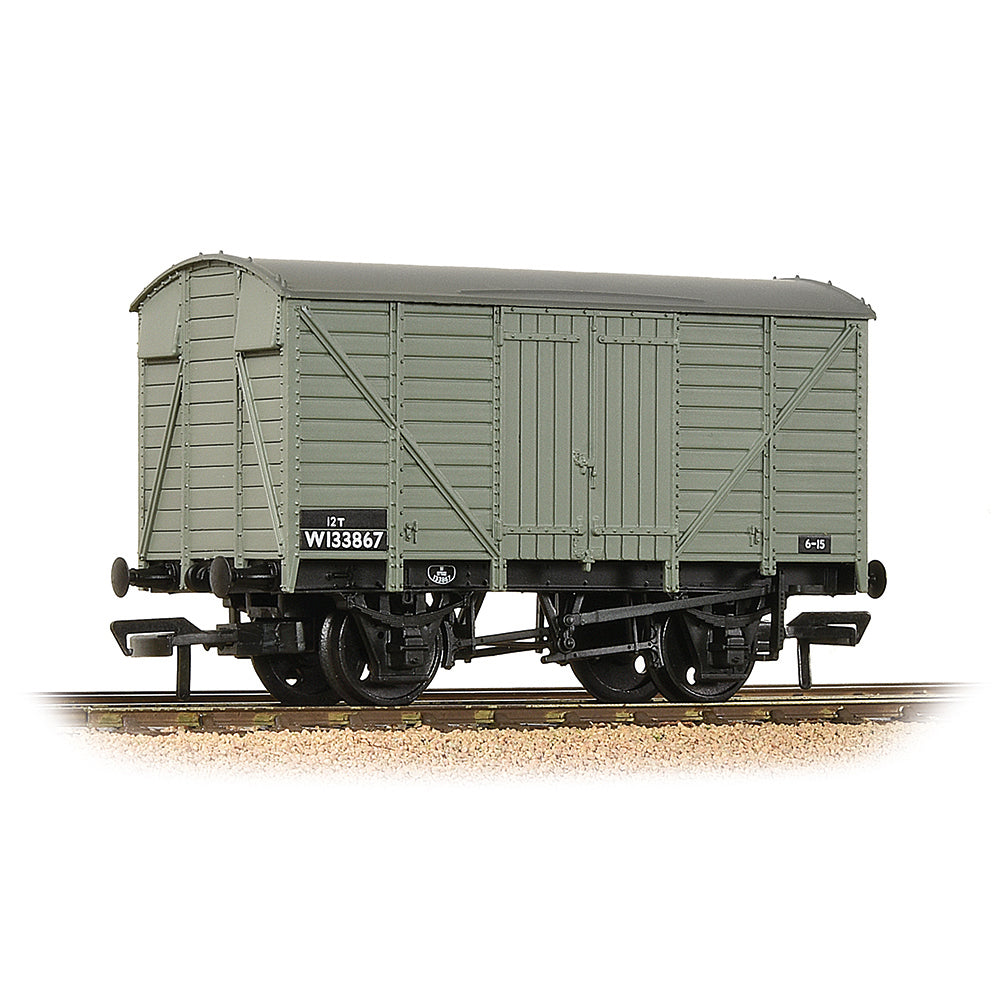Bachmann 37-731B GWR 12T Ventilated Van BR Grey (Early), OO Gauge - LAST FEW