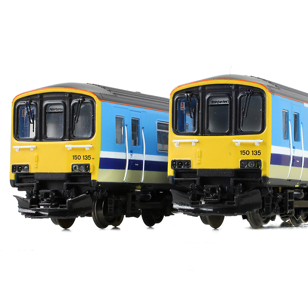 Farish 371-333 Class 150/1 2-Car DMU 150135 BR Provincial (Original), N Gauge