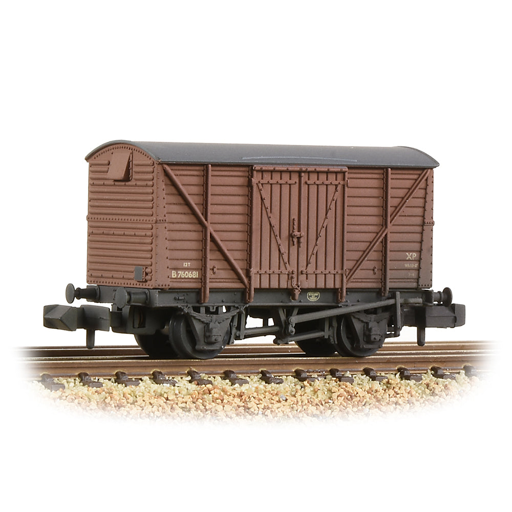 Farish 373-701C BR 12T Ventilated Van Planked Sides BR Bauxite (Early) - Weathered, N Gauge *LAST FEW*