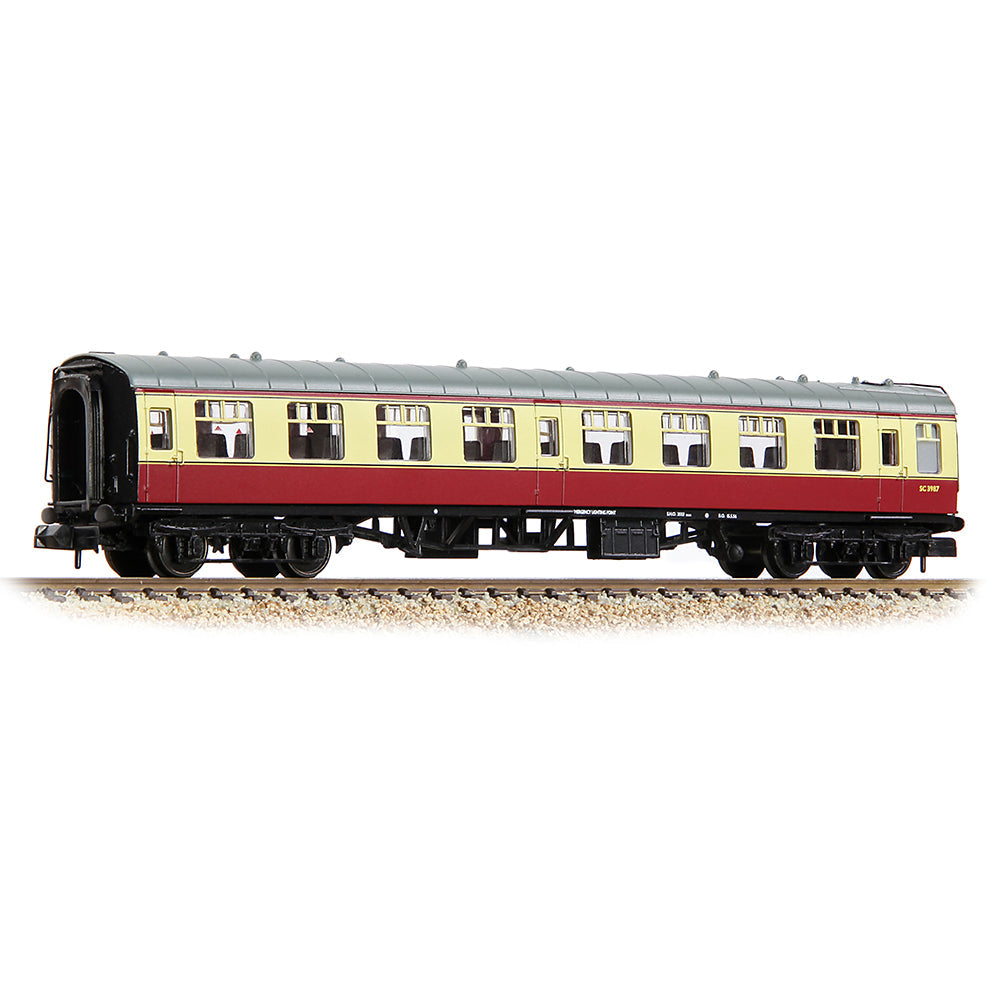 Farish 374-010F BR Mk1 TSO Tourist Second Open BR Crimson & Cream - N Gauge