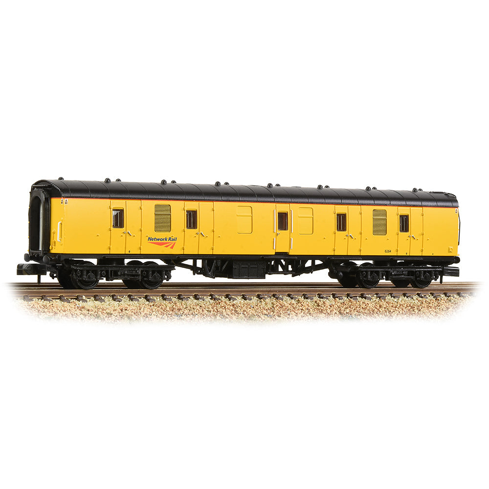 Farish 374-040A BR Mk1 BG Brake Gangwayed Generator Van Network Rail Yellow, N Gauge *LAST FEW*