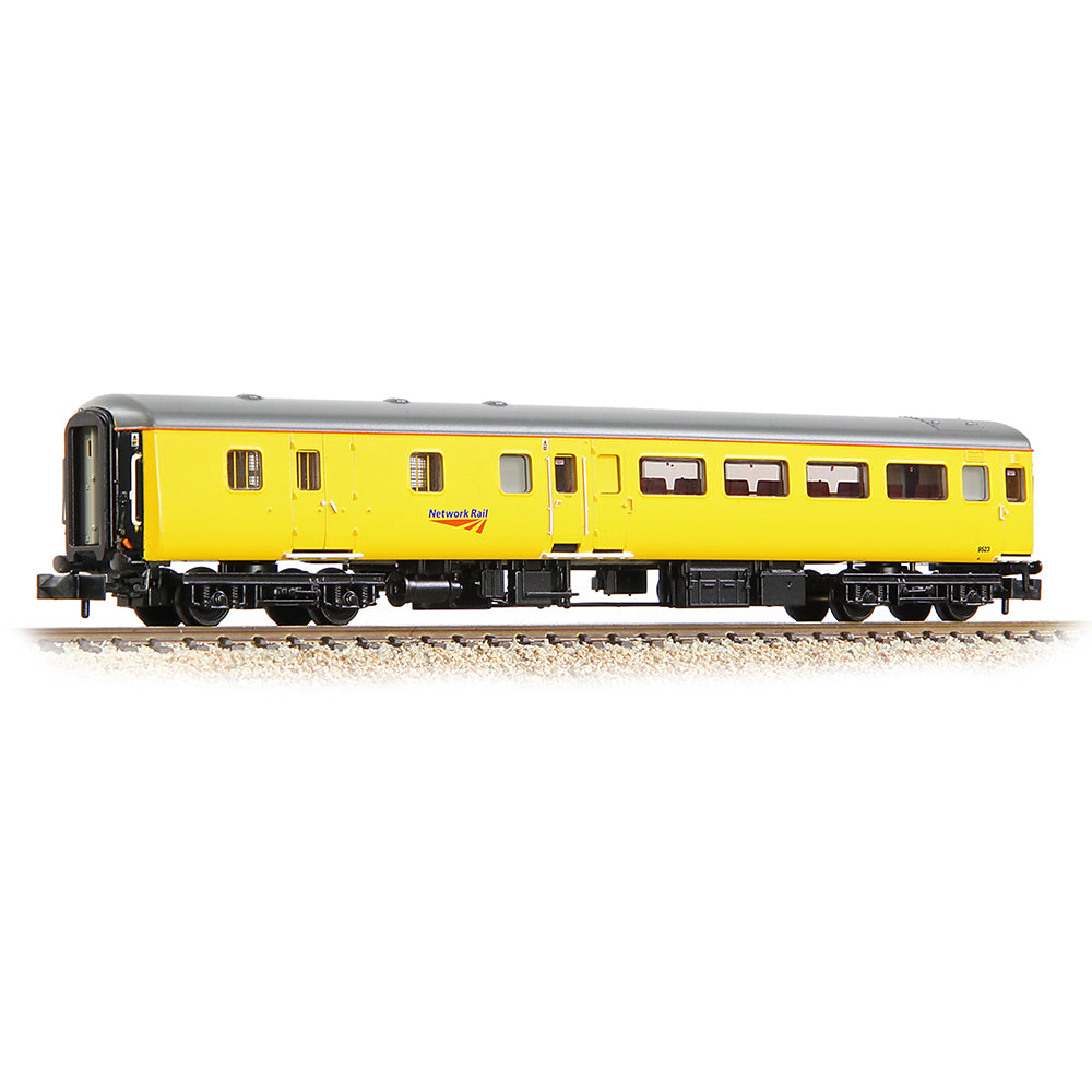Farish 374-695 BR Mk2F BSO Brake Second Open Network Rail Yellow N Gauge