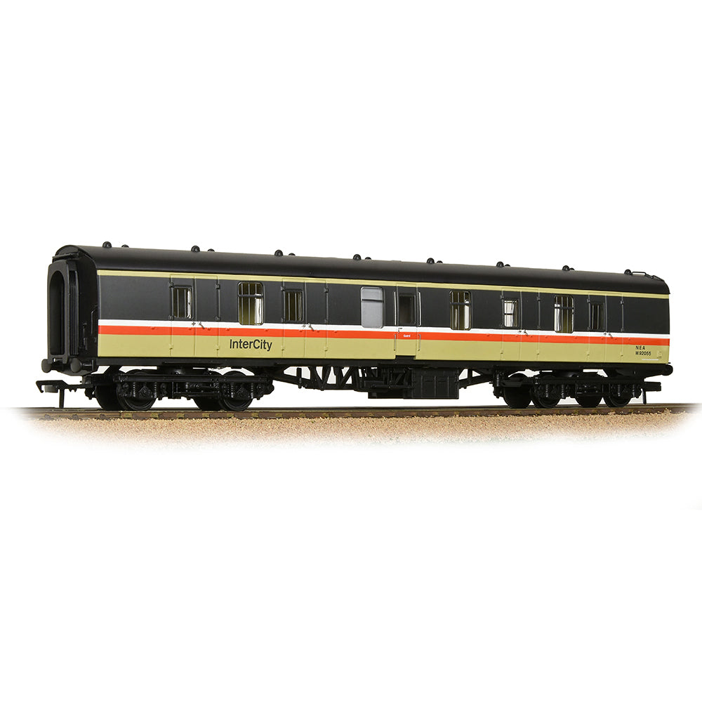 Bachmann 39-180A BR Mk1 BG Brake Gangwayed BR InterCity (Executive) , OO Gauge *LAST ONE**