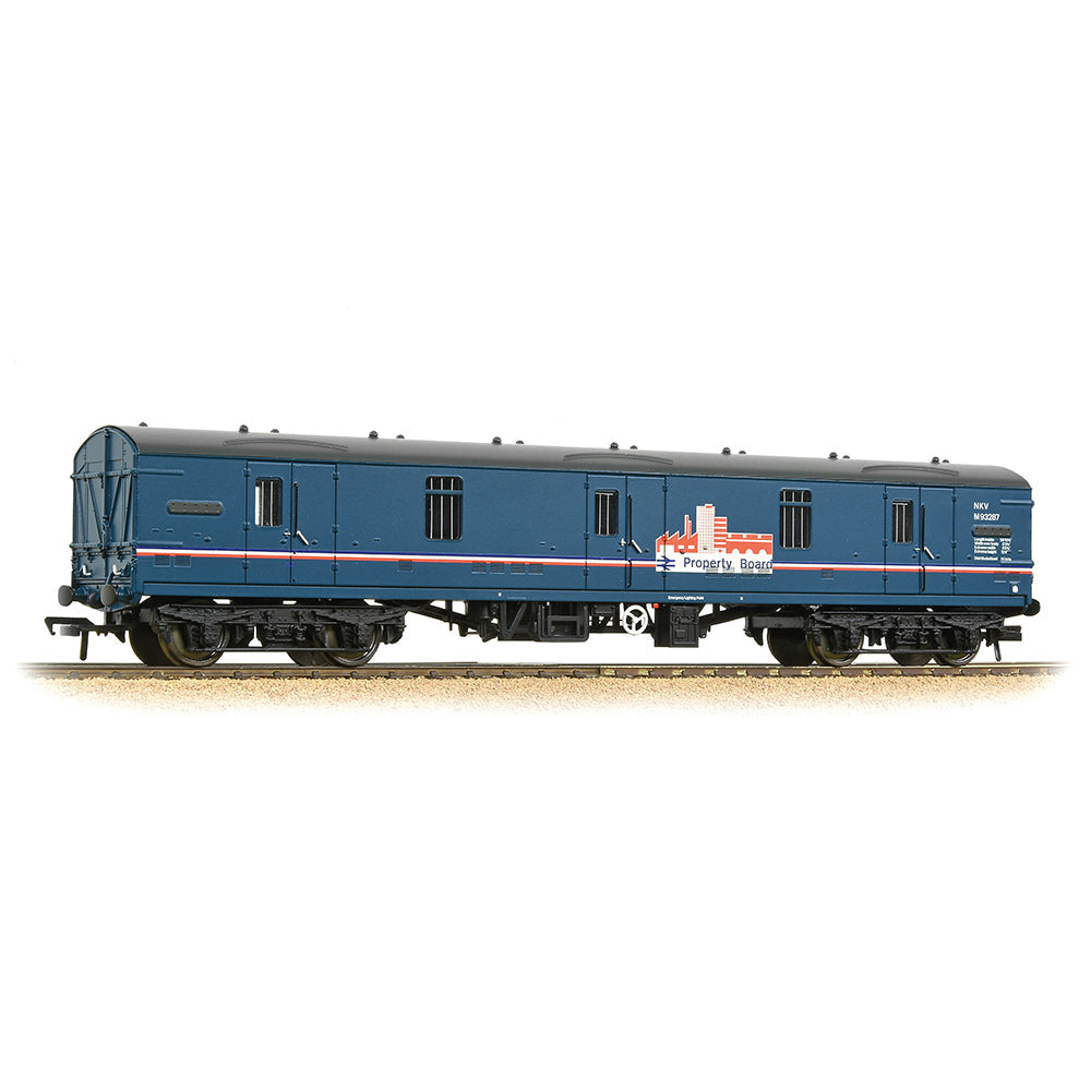 Bachmann 39-277A BR Mk1 GUV General Utility Van BR Blue 'Property Board' *LAST FEW*