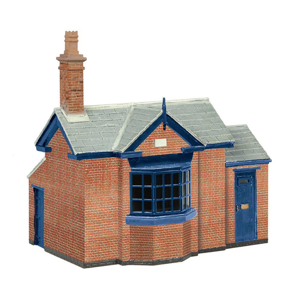 Scenecraft 44-1023B Toll Office - Brick & Blue 1:76 (OO) Gauge *PRE ORDER £25.46*