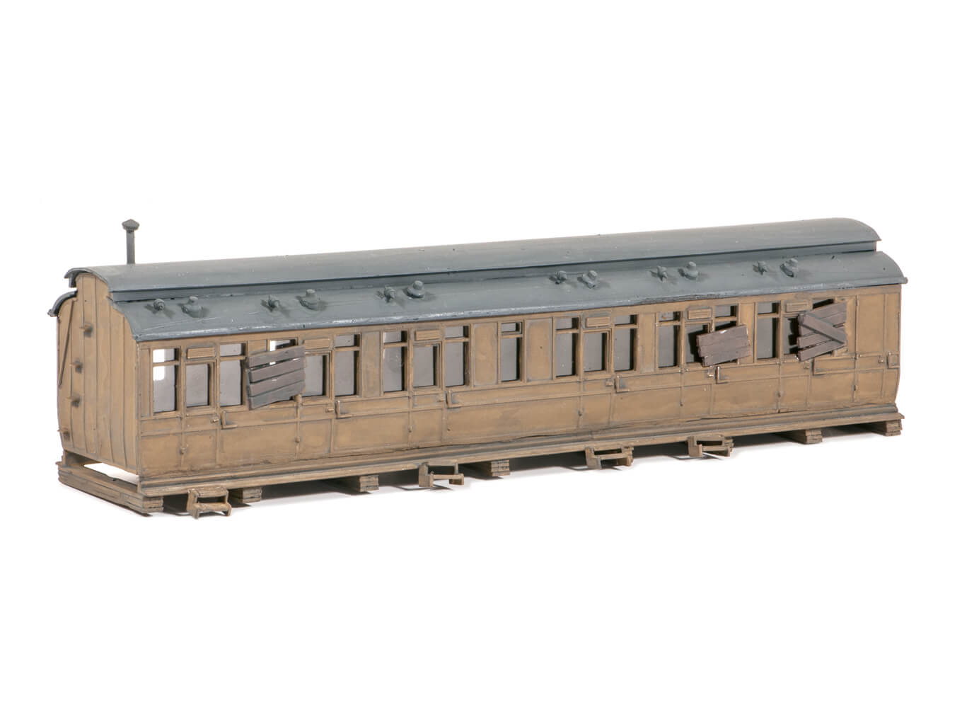 Ratio 519 Large Grounded Mess Van/Store