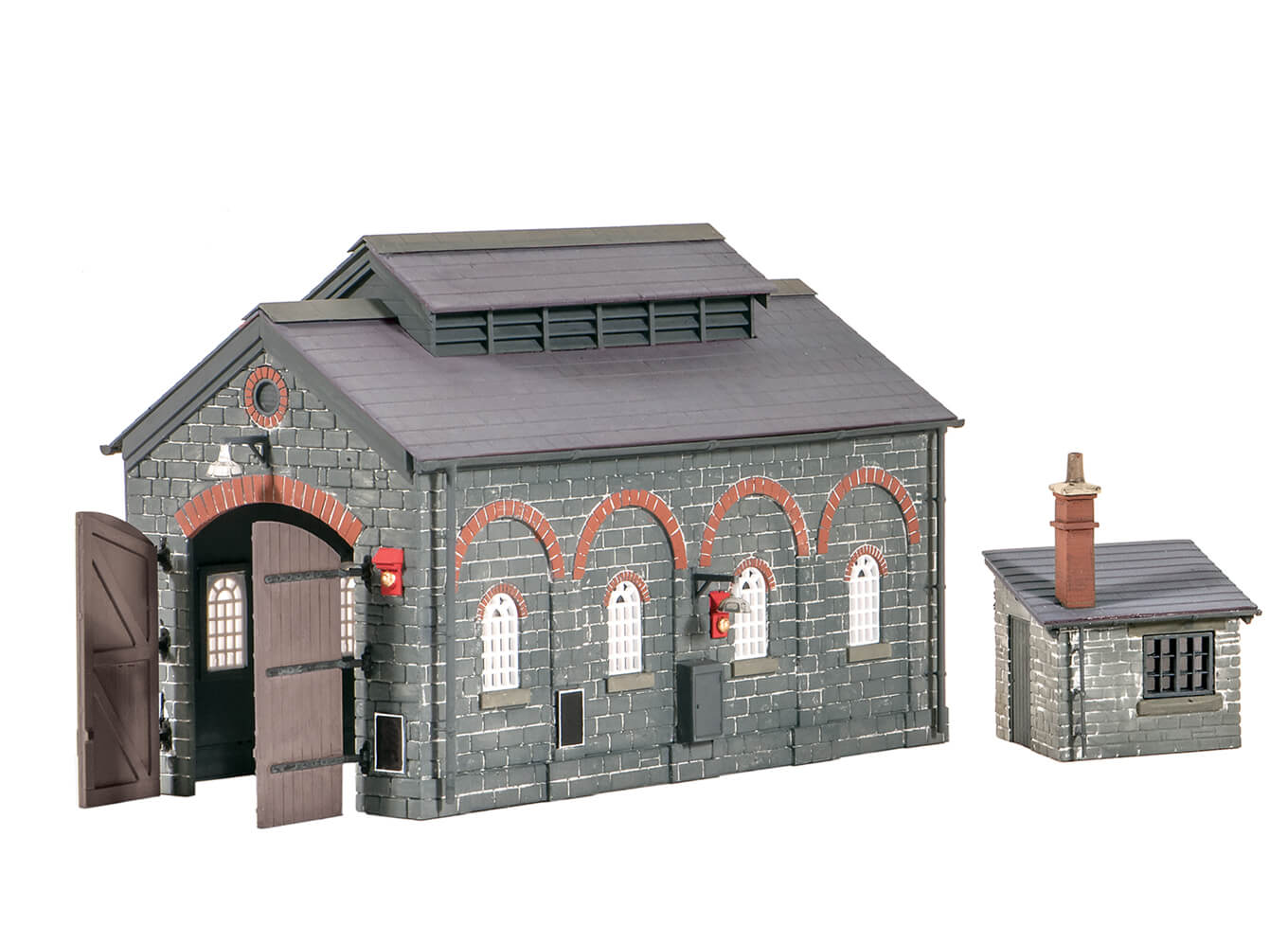 Ratio 522 Engine Shed, inc. Hut (176mm x 90mm x 120mm)
