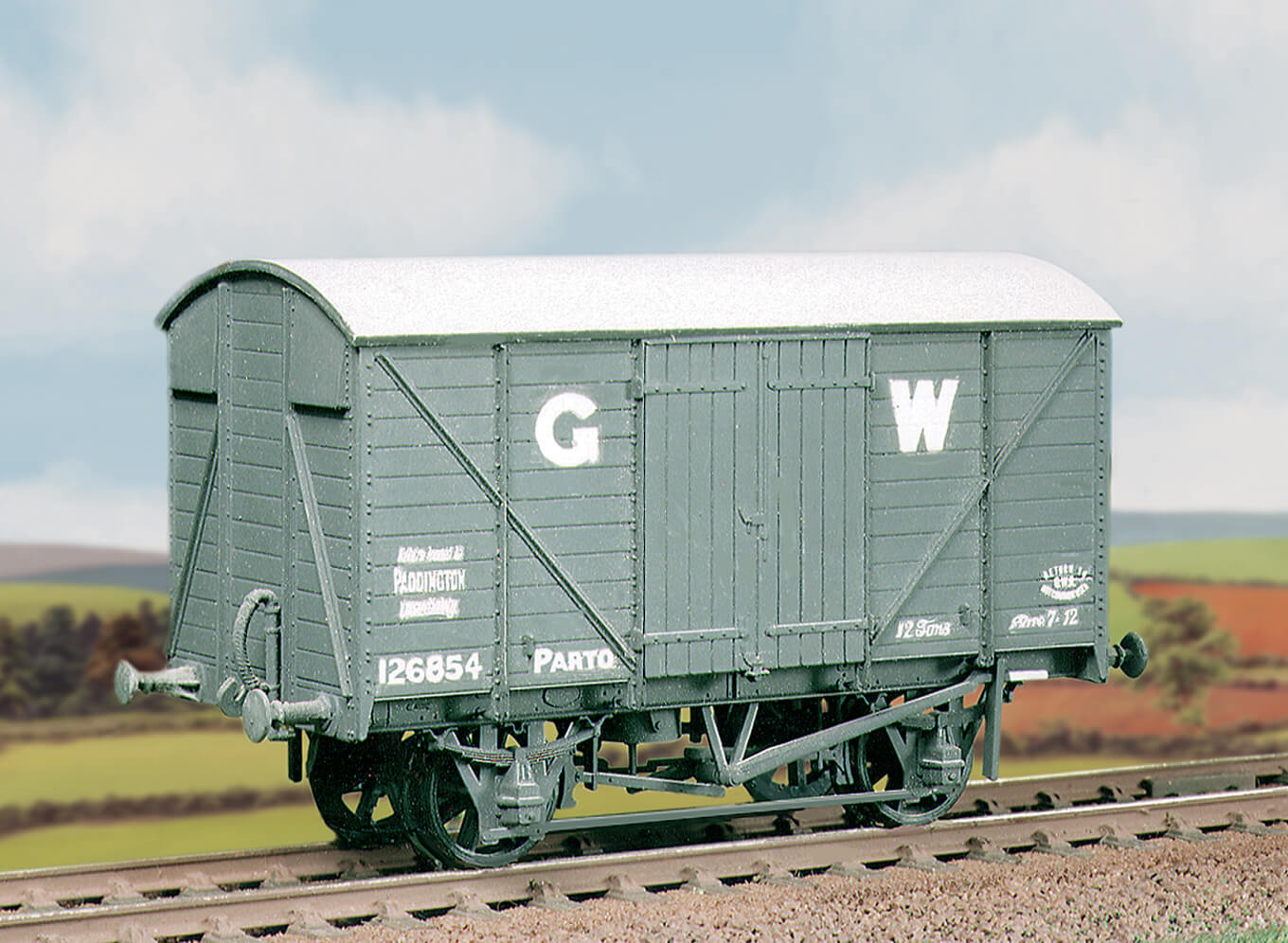 Ratio 565 GWR 12 Ton Ventilated Box Van (M/W)