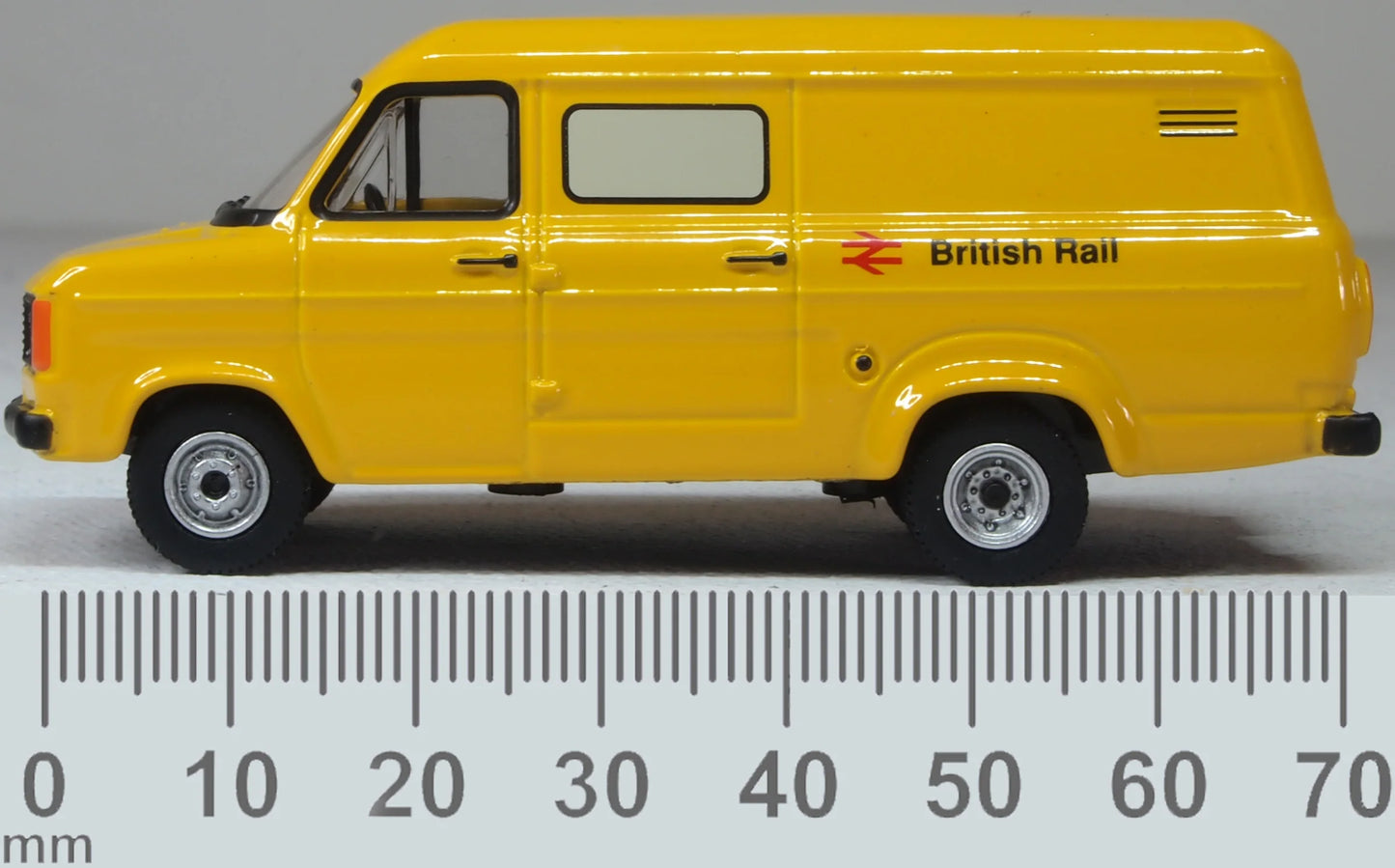 Oxford 76FT2002 Ford Transit Mk2 British Rail, OO Gauge, 1/76 Scale