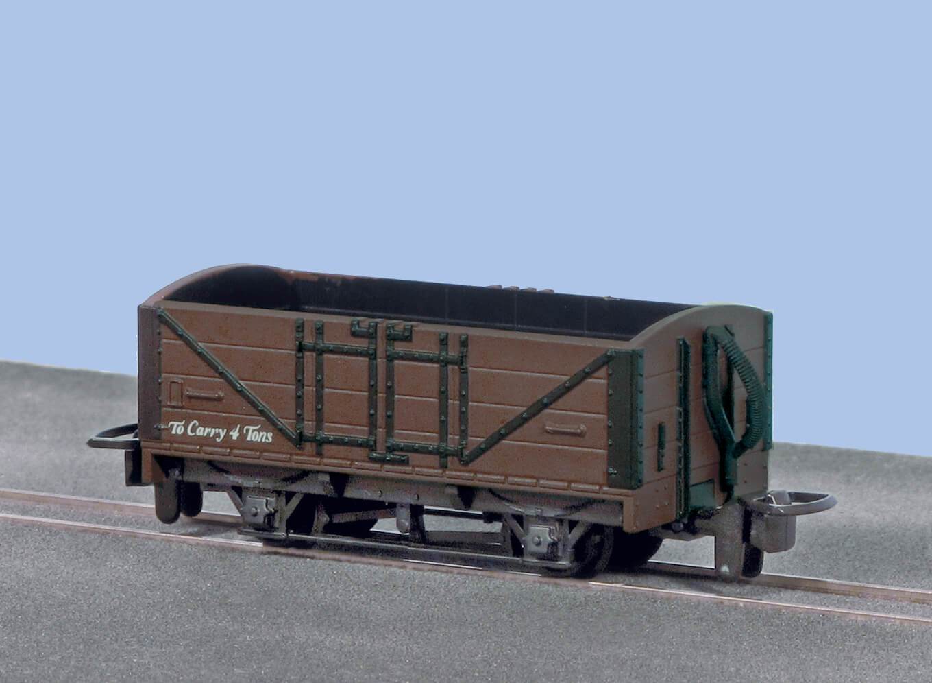 Peco GR-201U OO-9 Open Wagon, Brown Unletered