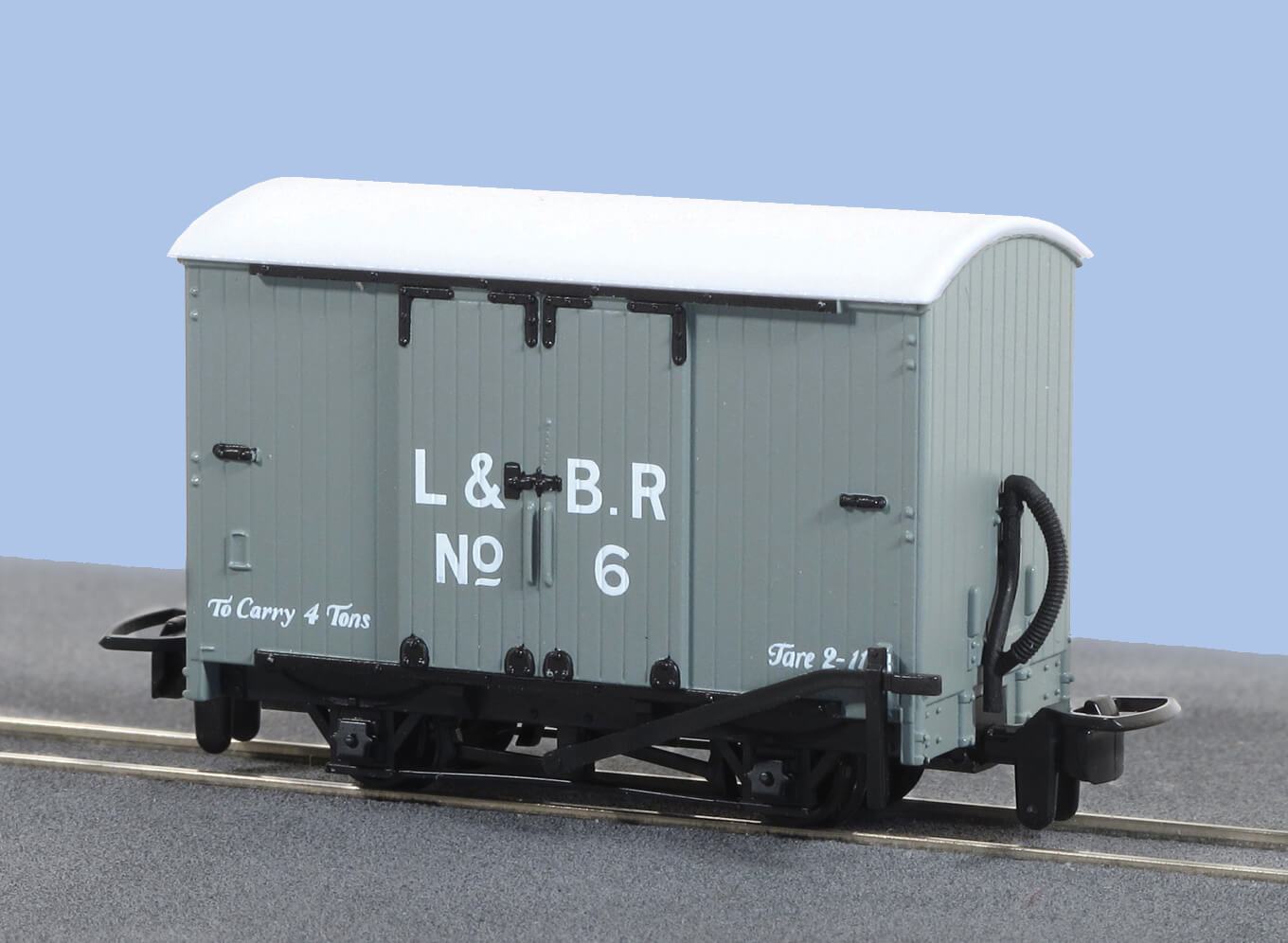 Peco GR-220D OO-9 Box Van, L&B Livert No.6