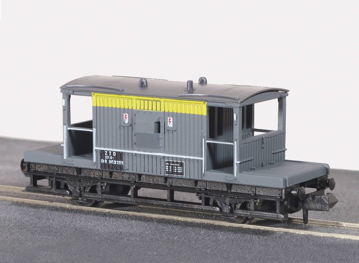 Peco NR-28C Brake Van BR-CE, yellow/grey