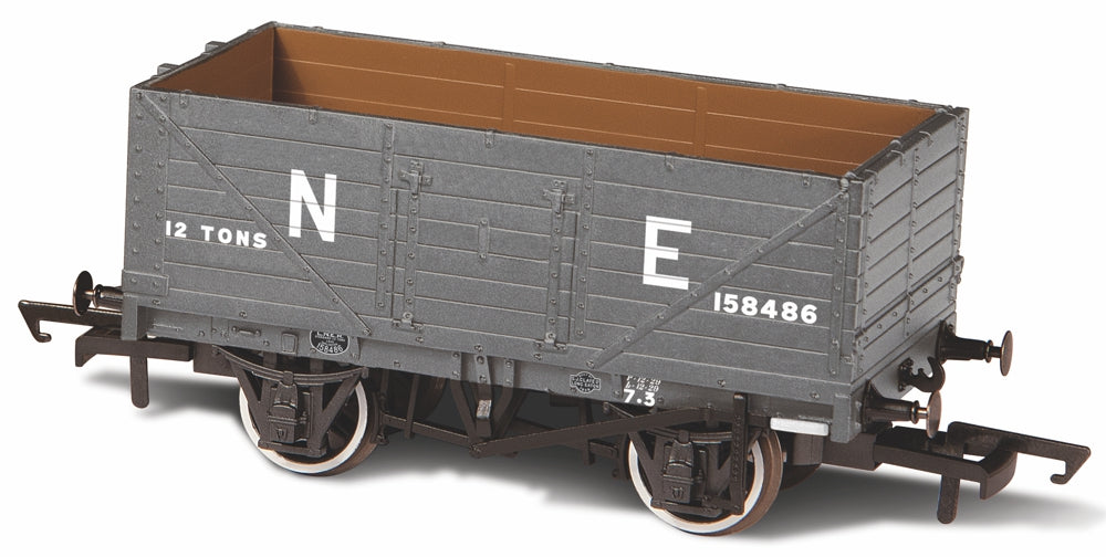 Oxford Rail OR76MW7037 7 Plank Mineral Wagon, NE158646, OO Gauge