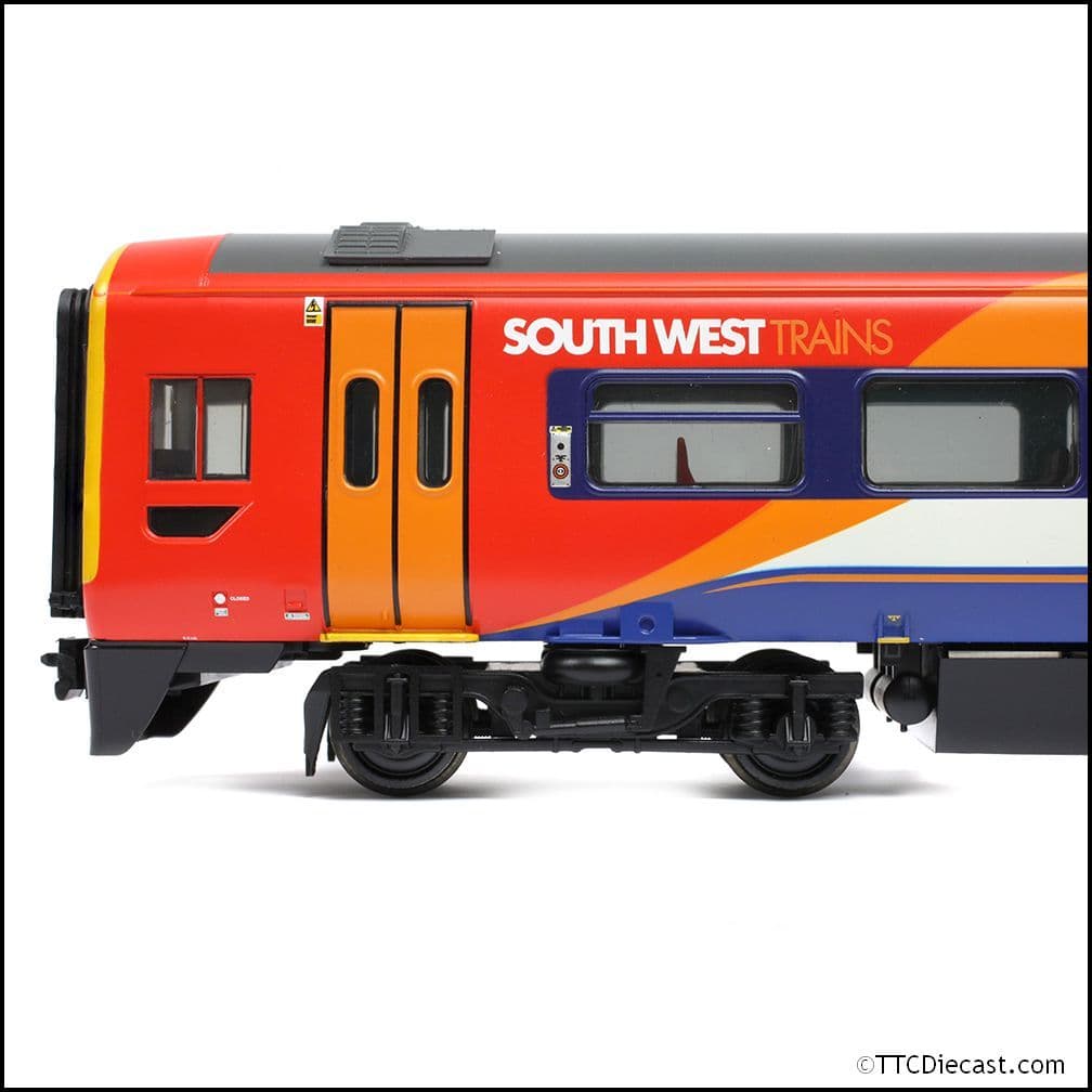 Bachmann 31-495 Class 158 2-Car DMU 158884 South West Trains, OO Gauge