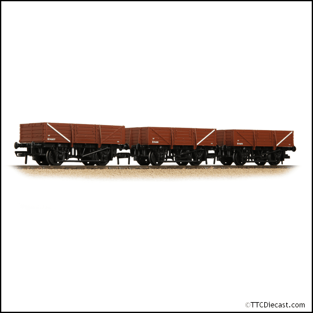 Bachmann 33-091A 5 Plank China Clay Triple Pack BR Bauxite (Early) w Tarp Covers, OO Gauge