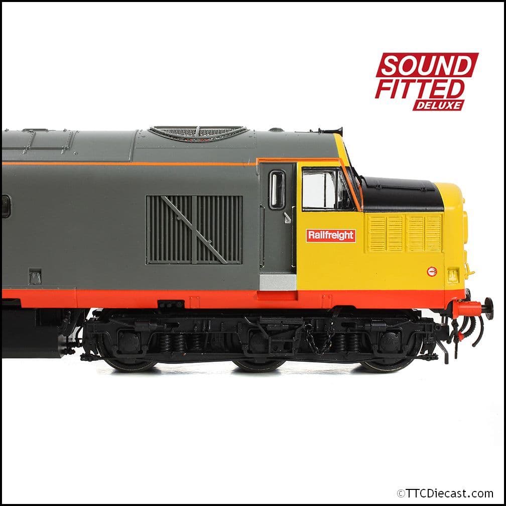 Bachmann 35-305SFX Class 37/0 Centre Headcode 37371 BR Railfeight (Red Stripe), OO Gauge