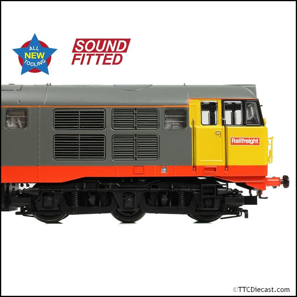 Bachmann 35-821ASF Class 31/1 Refurb'31149 BR Railfreight (Red Stripe), OO Gauge