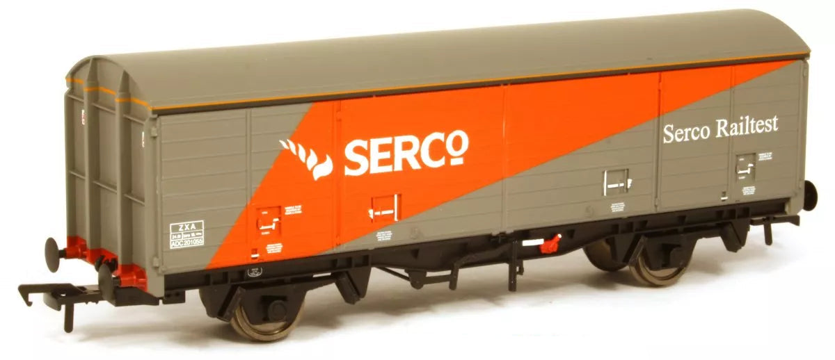Bachmann 38-140W 29 Tonne ZXA ex VDA Sliding Door Box Van Serco, OO Gauge *LAST ONE**