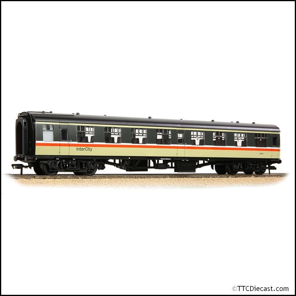 Bachmann 39-055A BR Mk1 TSO Tourist Second Open BR InterCity (Exec), OO Gauge