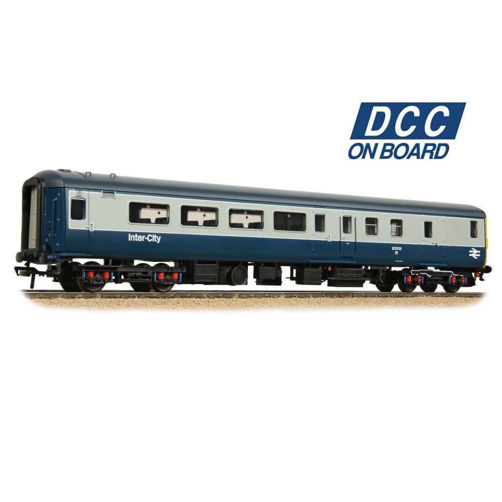 Bachmann 39-725ADC BR Mk2F DBSO Driving Brake Second Open BR Blue & Grey (Inter-City) OO Gauge *PRE ORDER £127.46*