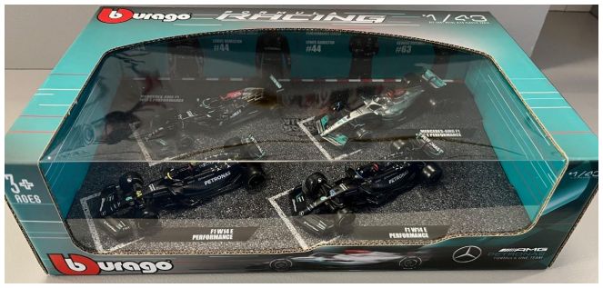 Burago 38093 Mercedes F1 British GP Hamilton 4pc Set 1:43 Scale *PRE ORDER £35.99*