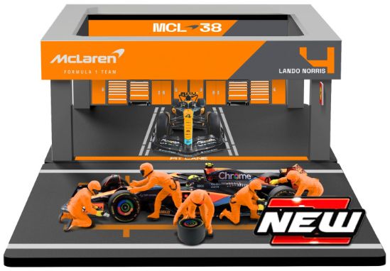Burago 38451P McLaren F1 MCL 38 #81 Oscar Piastri 2024 Pit Pass Set, 1:43 Scale