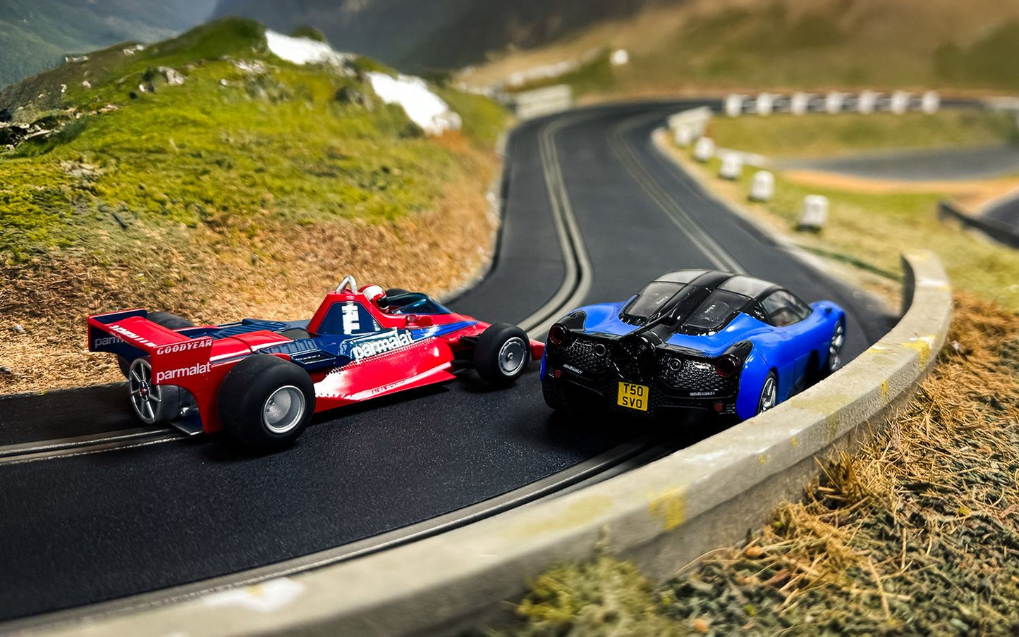 Scalextric C4601A Gordon Murray Design Genius Twin Pack 1:32 Scale *PRE ORDER £98.99*