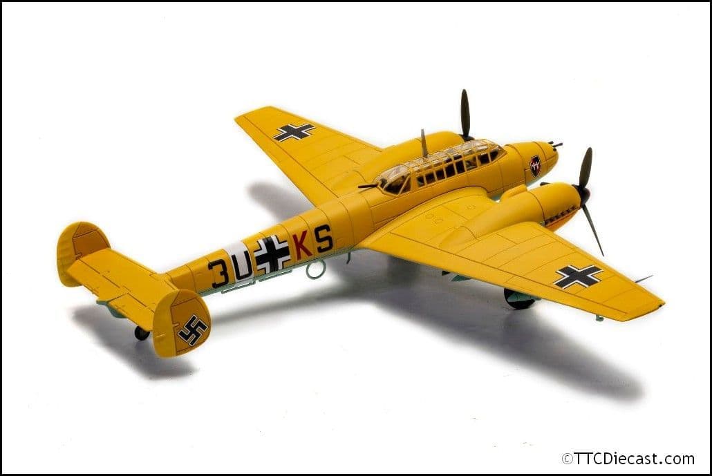 Corgi AA38511 Messerschmitt Bf 110E-2 Trop 3U+KS 8./ZG 26 Derna North Africa 1942 - 1:72