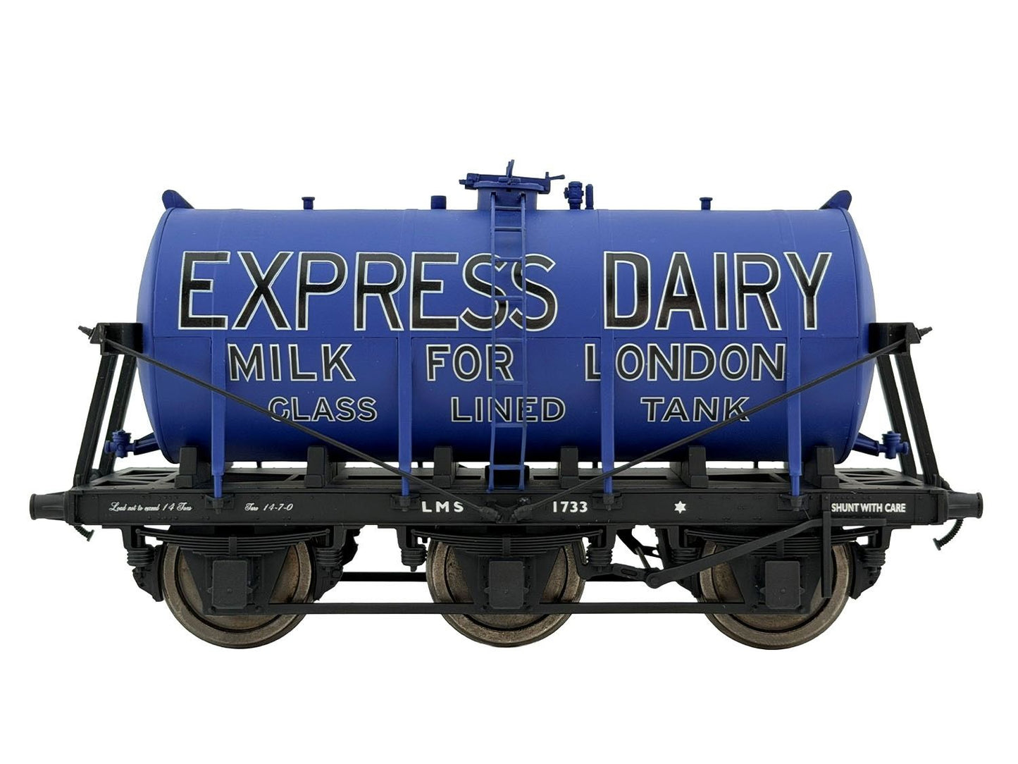 Dapol 7F-031-011 6 Wheel Milk Tank Dairies for London 1733, O Gauge *PRE ORDER £74.38 *