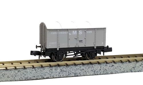 Dapol 2F-013-075 Gunpowder Van LMS 299041, N Gauge