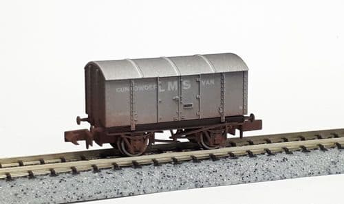 Dapol 2F-013-076 Gunpowder Van LMS 299041 Weathered, N Gauge
