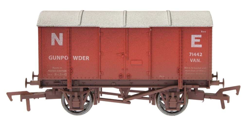 Dapol 4F-013-176 Gunpowder Van NE 71442 Weathered OO Gauge