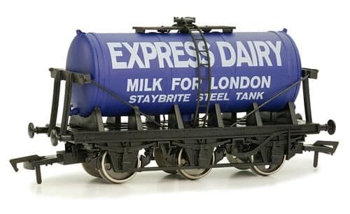 Dapol 4F-031-017 6 Wheel Milk Tank Express Dairy 'E' , OO Gauge