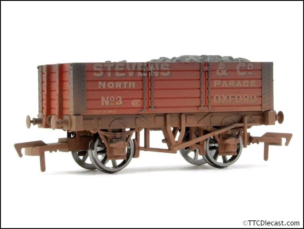 Dapol 4F-052-004 5 Plank Wagon 9' Wheelbase Steven & Co. Weathered *LAST FEW*