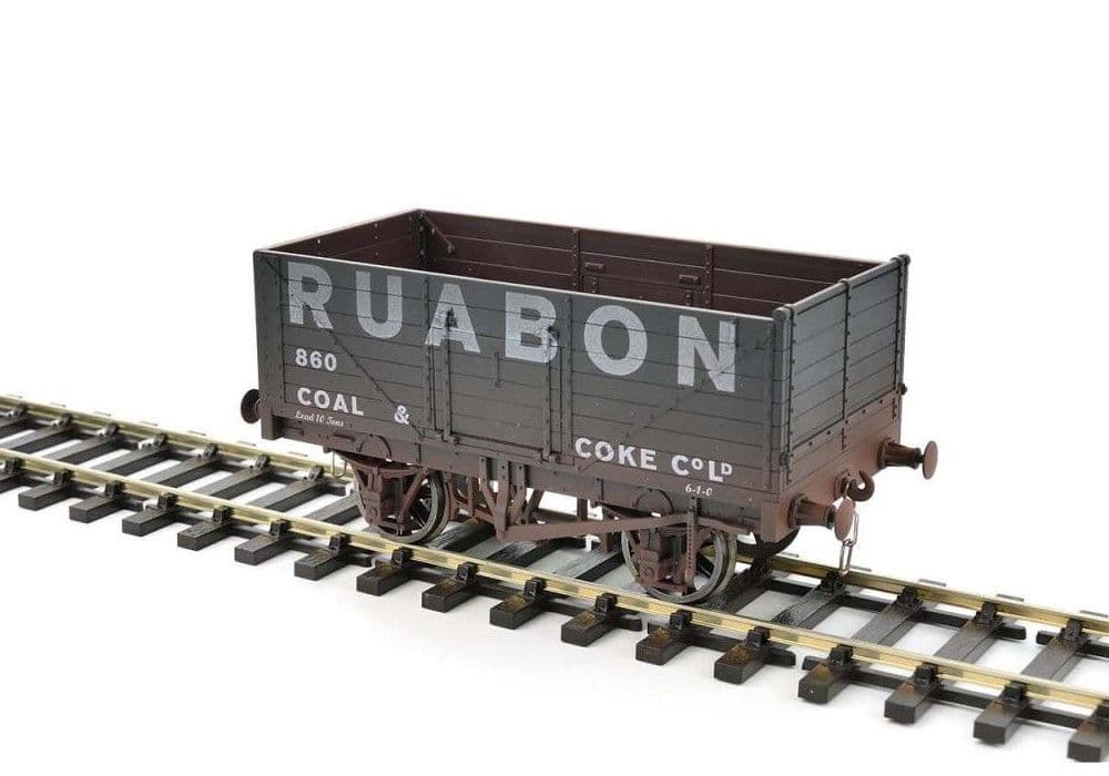 Dapol 7F-071-031W 7 Plank Wagon Ruabon 860 Weathered, O Gauge