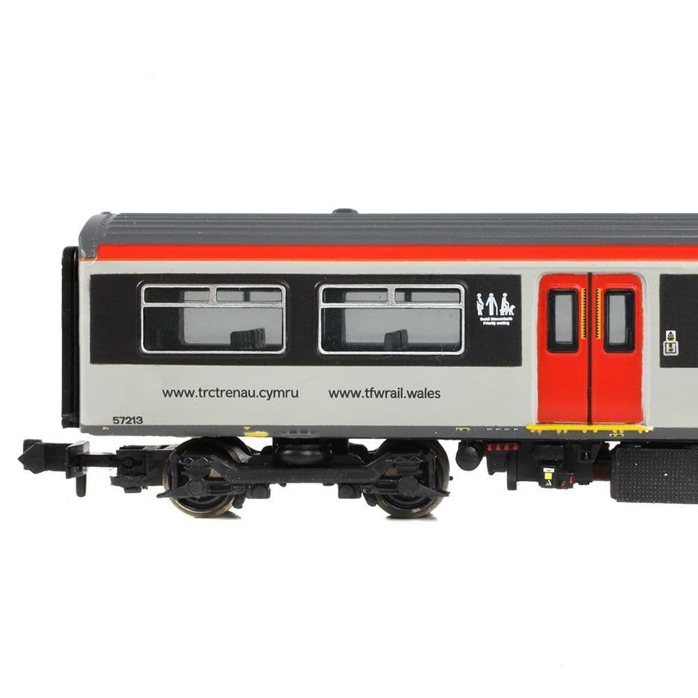 Farish 371-339 Class 150/2 2-Car DMU 150213 Transport for Wales N Gauge *PRE ORDER £203.96*