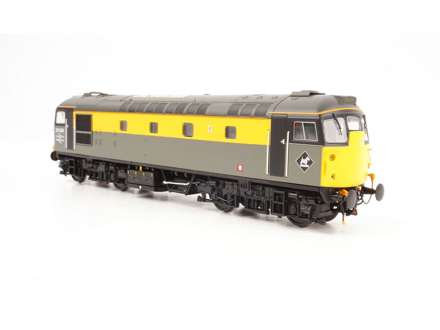 Heljan 2646 Class 26 026 BR Dutch Engineers Grey/Yellow OO Gauge