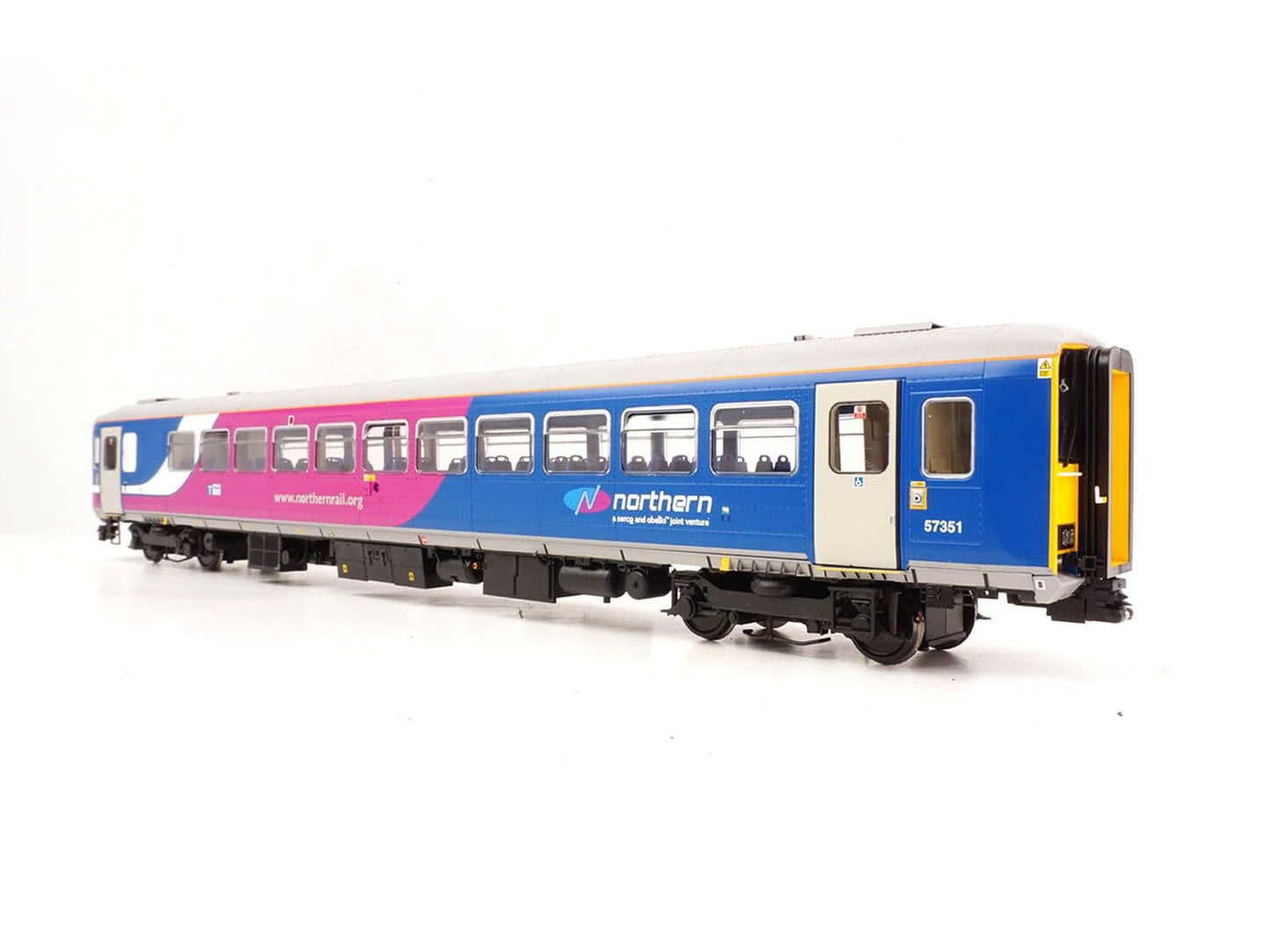 Heljan 53251 Class 153 351 Northern O Gauge *PRE ORDER £339.15*
