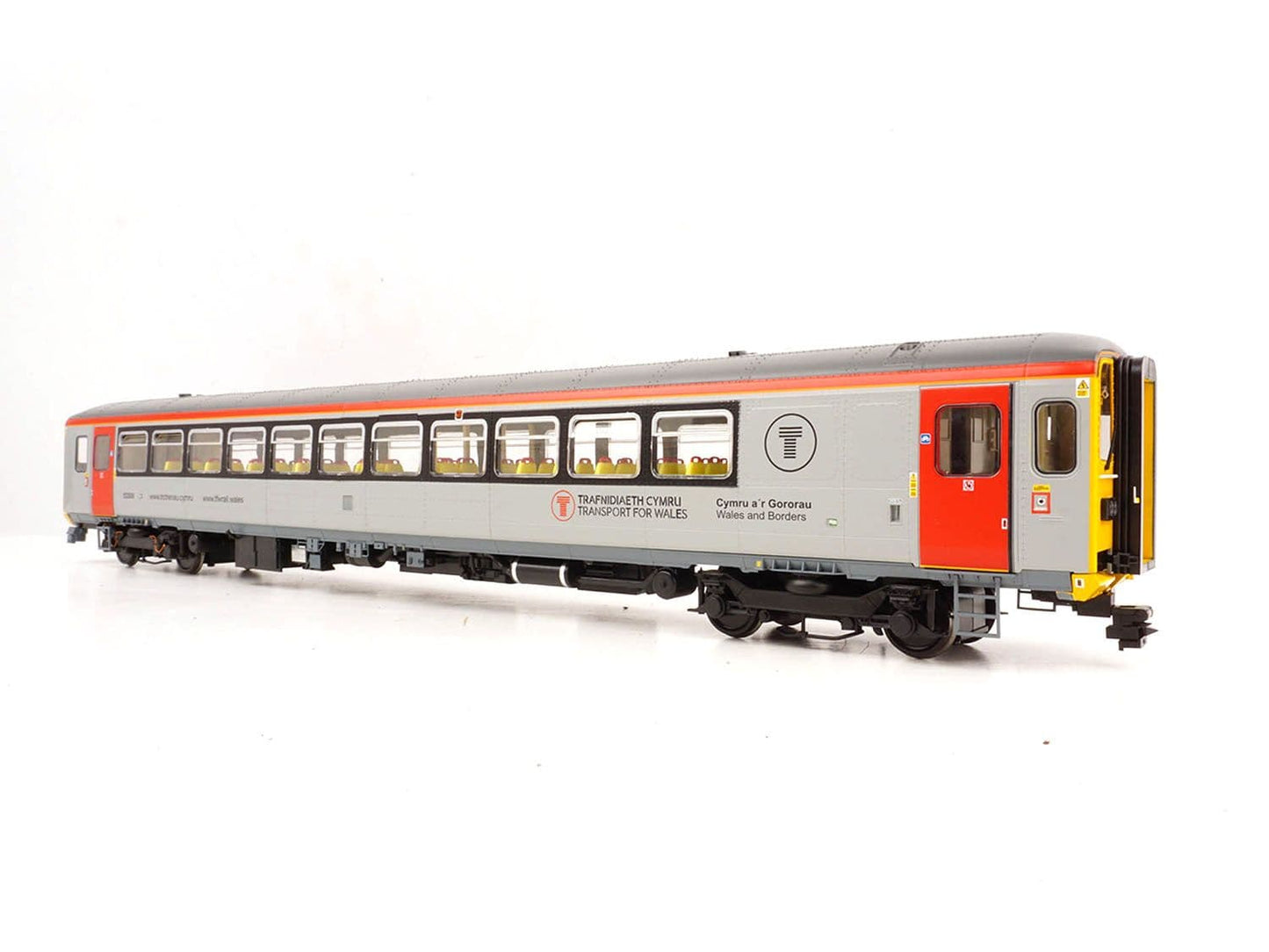 Heljan 53271 Class 153 906 Transport for Wales O Gauge *PRE ORDER £339.15*