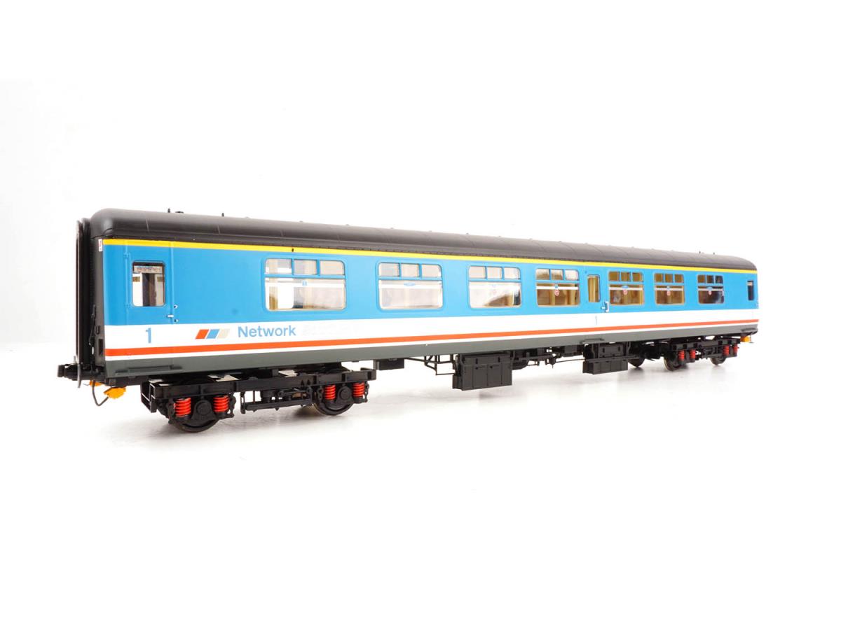 Heljan 2431 British Rail Mk2 - FK Network SouthEast light blue , O Gauge