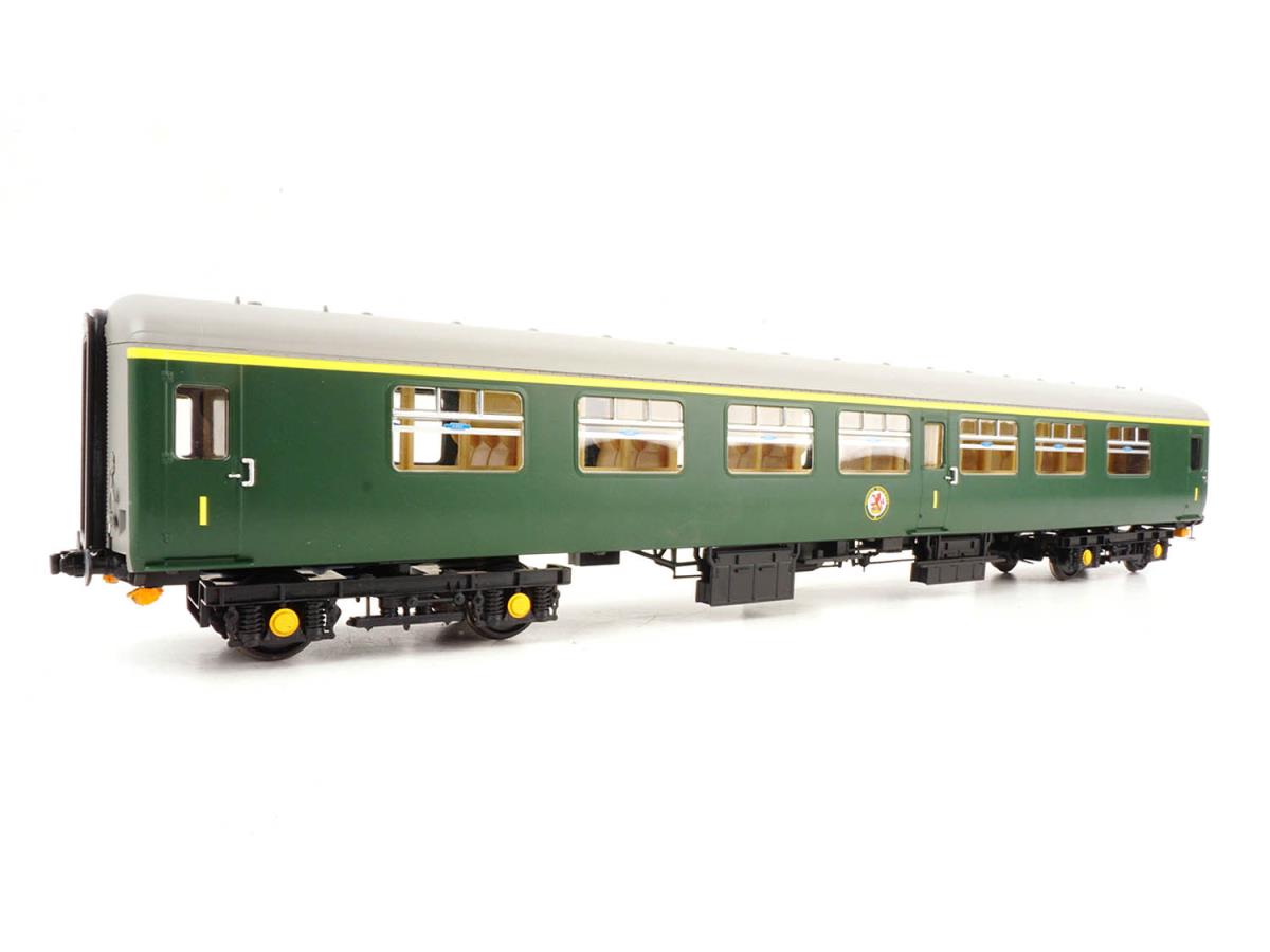 Heljan 2436 British Rail Mk2 - FK BR(S) green, O Gauge