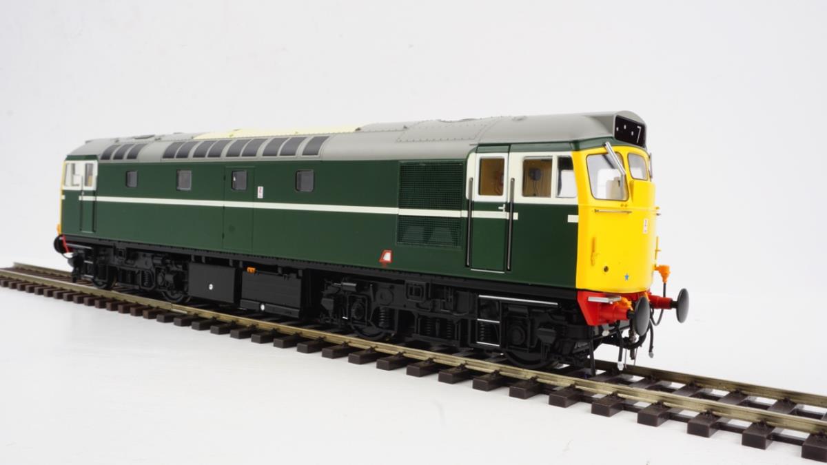 Heljan 2772 Class 27 Unnumbered BR Green Cream Lining/Full Yellow Ends, O Gauge