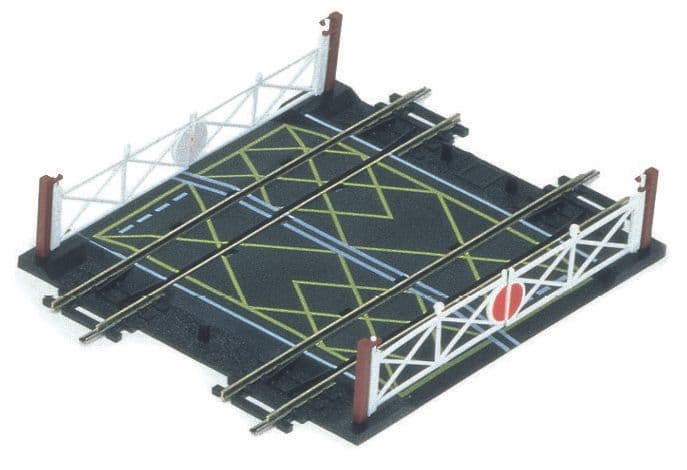 Hornby R636 Double Level Crossing