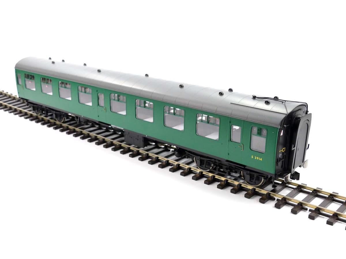 Lionheart 7P-001-601 BR Mk1 SO S3914 SR Green, O Gauge