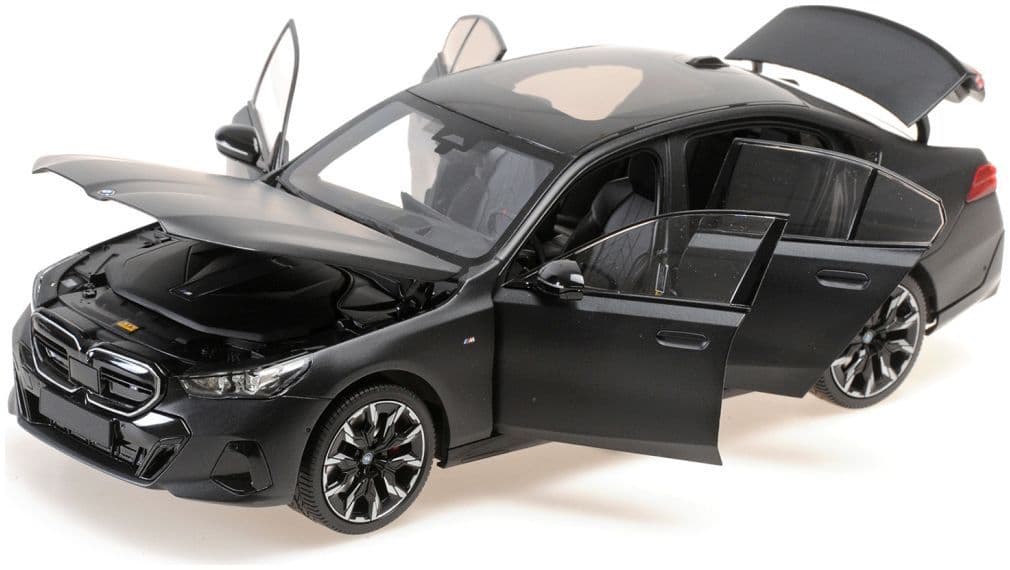 Minichamps 110 023401 Bmw I5, 2023, Matt Grey 1:18 Scale *PRE ORDER £187.84*